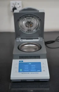 Moisture Analyzer