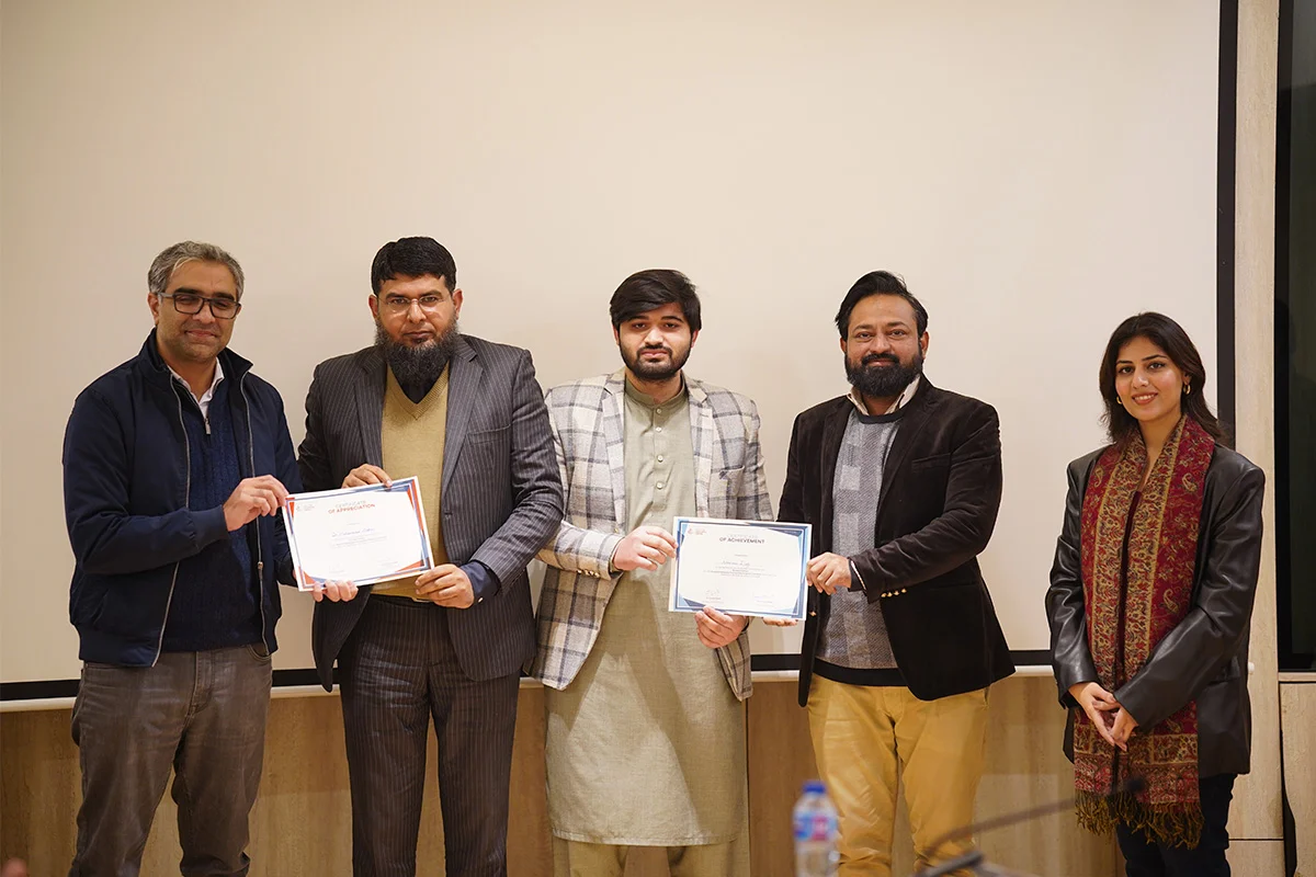 Hands-on Perfume & Scent Making Workshop (12)