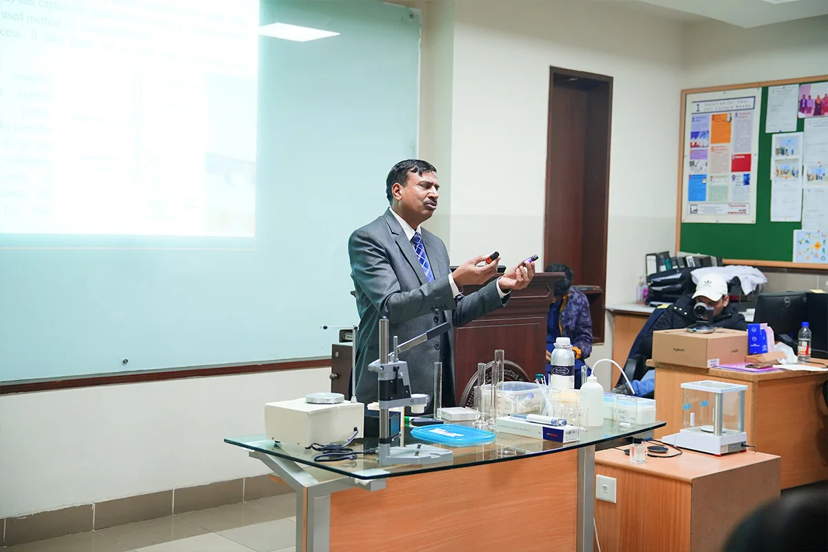 Hands-on Perfume & Scent Making Workshop (15)