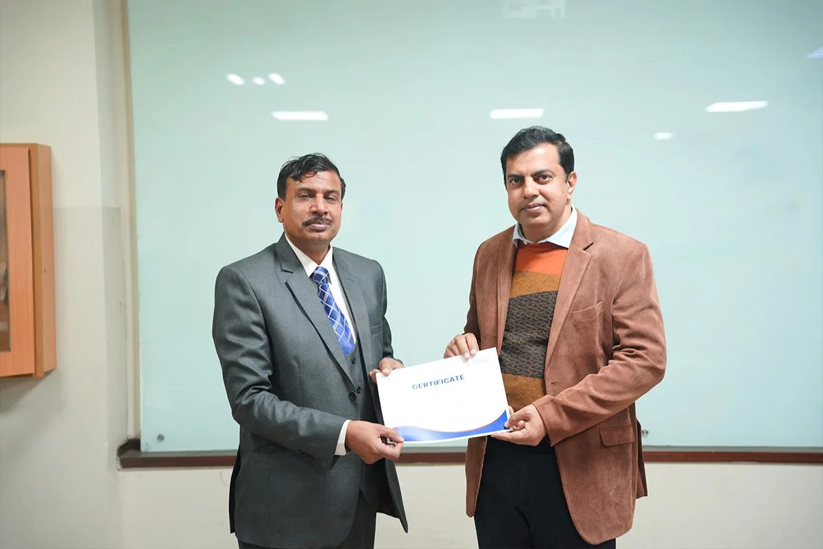 Hands-on Perfume & Scent Making Workshop (4)