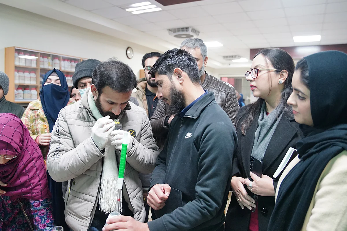 Hands-on Perfume & Scent Making Workshop (9)