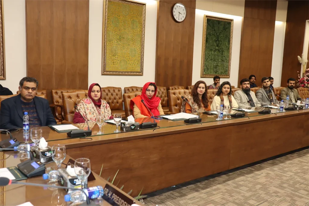 ORICs-visit-to-the-Lahore-Chamber-of-Commerce-Industry-5