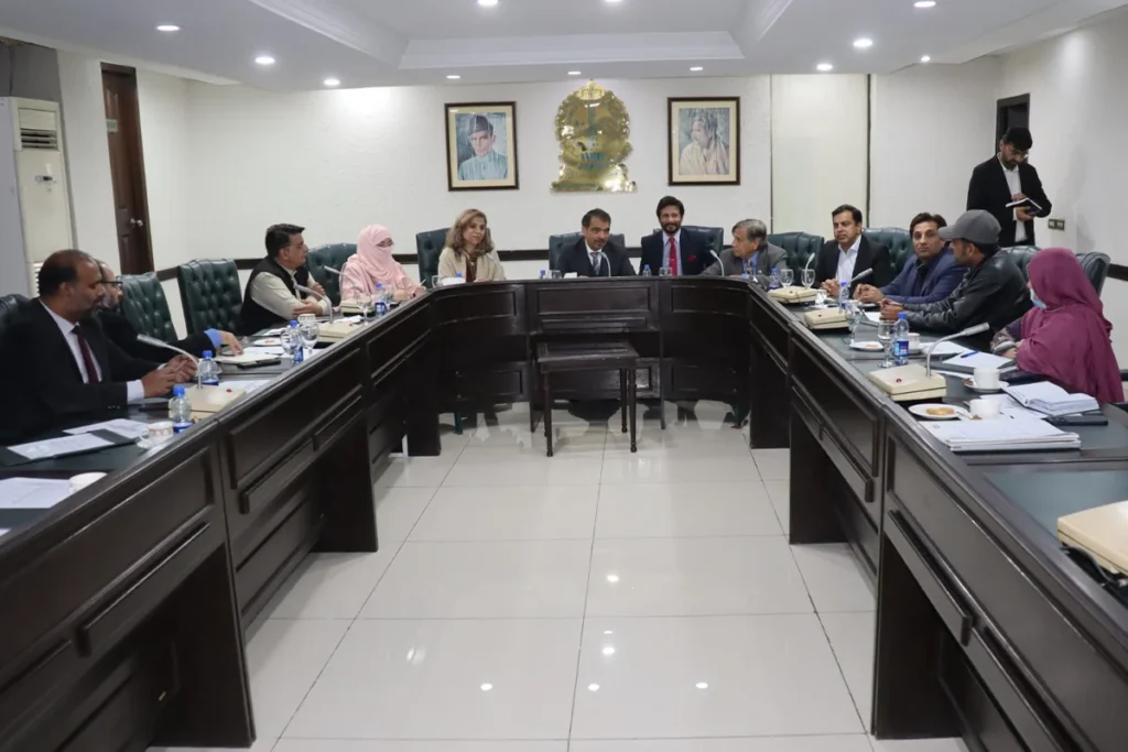 Prof.-Dr.-Muhammad-Akhyar-Farrukhs-Participation-in-inaugural-meeting-of-the-LCCI-Standing-Committee-on-Industry-Academia-Linkage-3