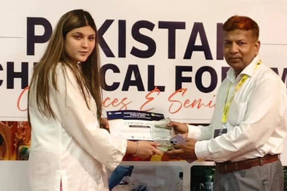 Faculty-of-Science-Technologys-Students-Participated-in-Pakistan-Chemical-Forum-2026-2