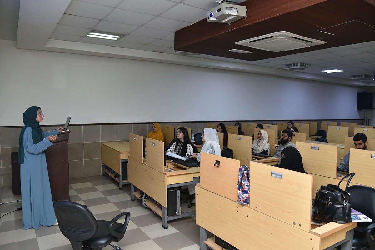Hands-On SPSS Workshop (12)