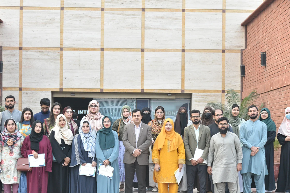 Hands-On SPSS Workshop (4)