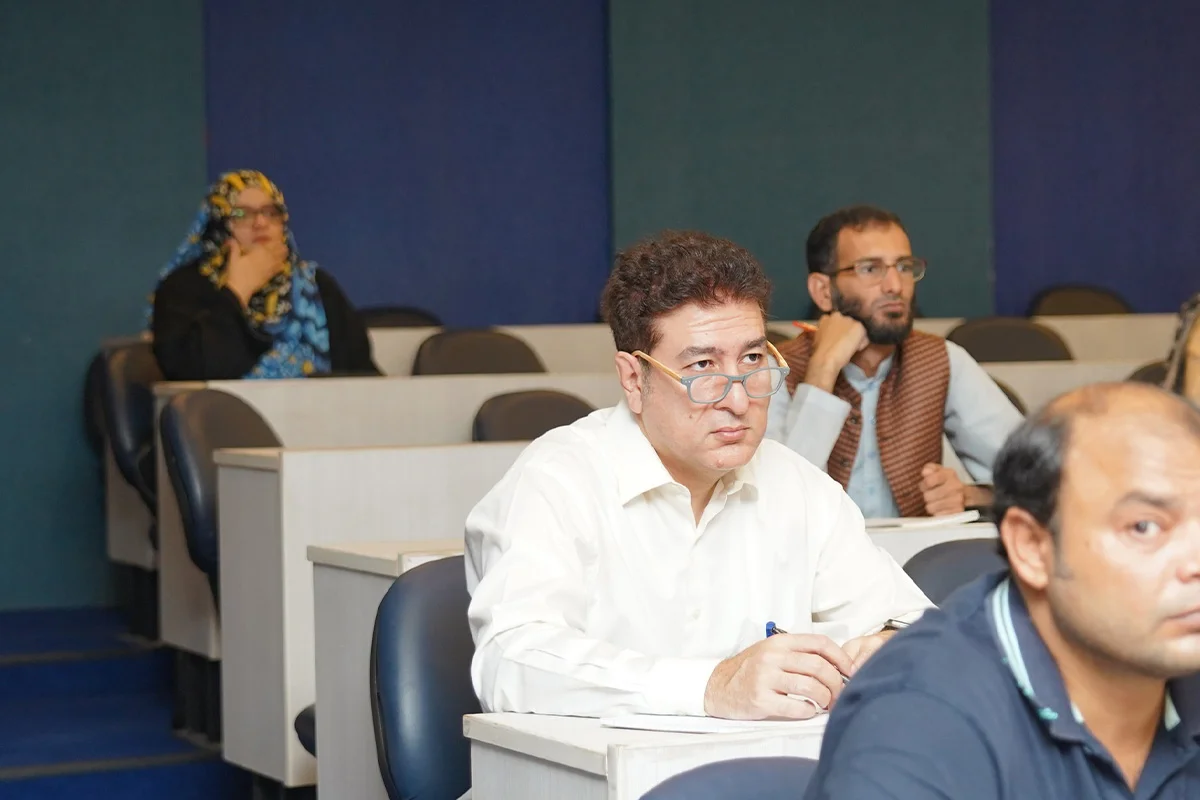 ORIC-UCP Conducts Workshop on Research Proposal & Grants (11)