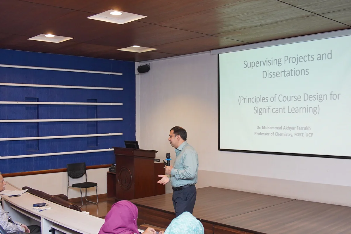 ORIC-UCP Conducts Workshop on Research Proposal & Grants (4)
