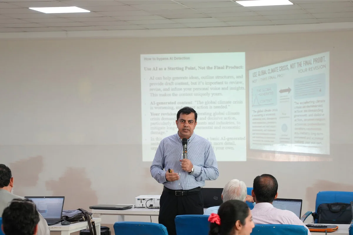 Workshop on Generative AI in Research and Academics (8)