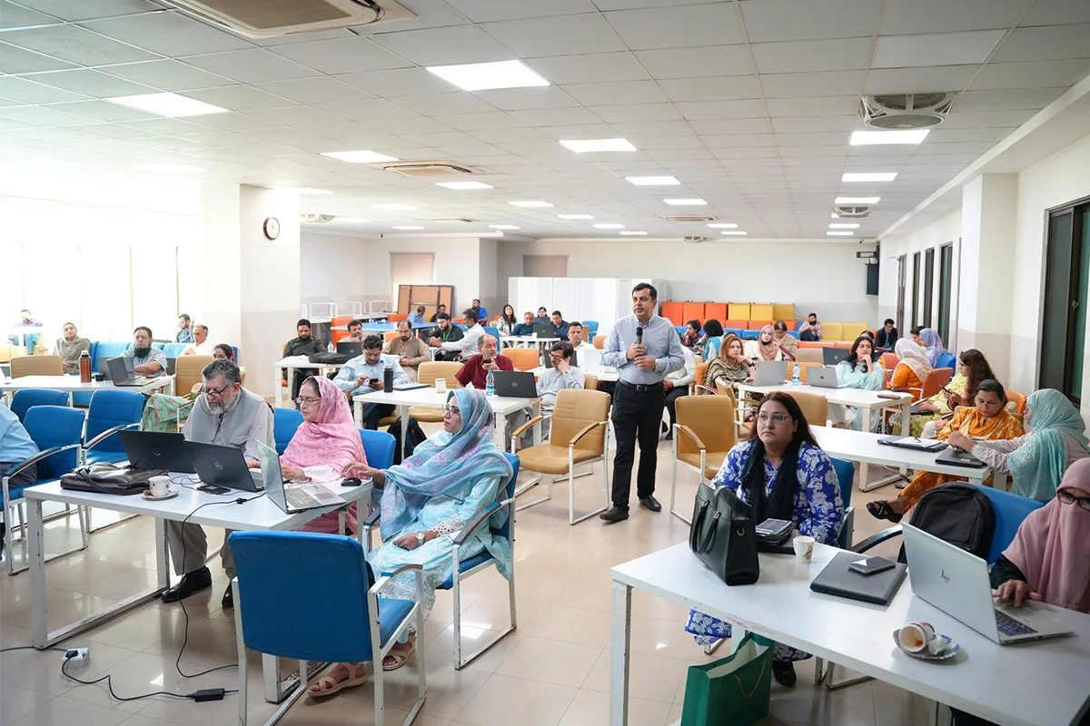 Workshop on Generative AI in Research and Academics (9)