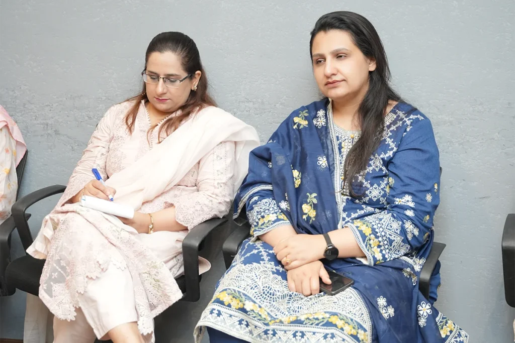 ORIC - UCP Hosts Interdisciplinary Research Meetings with Business and IT Resear (7)